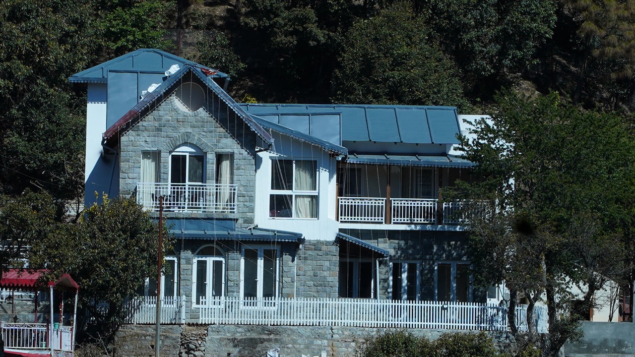Photo of Outdoor in Sukha
