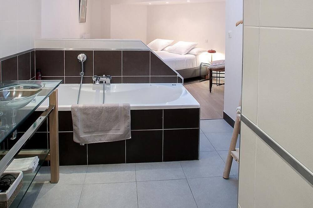 Photo of Kitchen in Lisieux