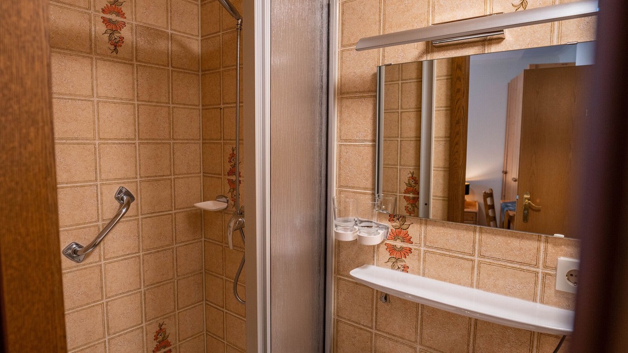 Photo of Bathroom in Bobenthal