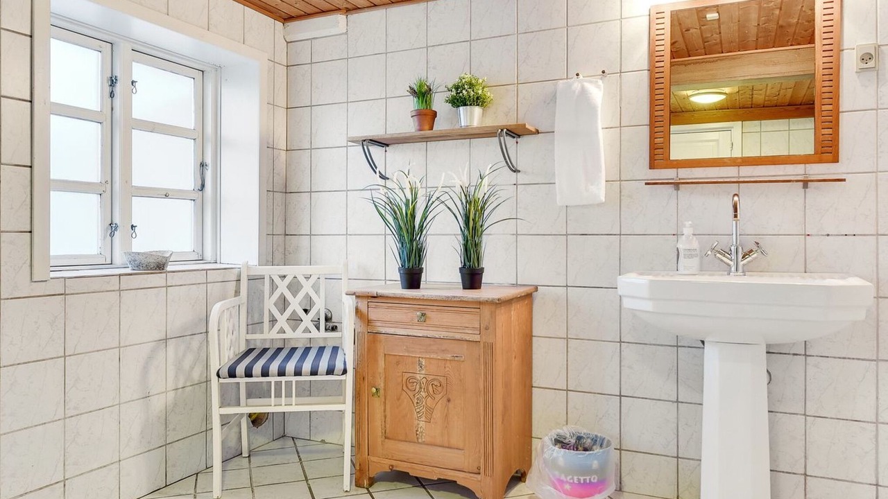 Photo of Bathroom in Hojer