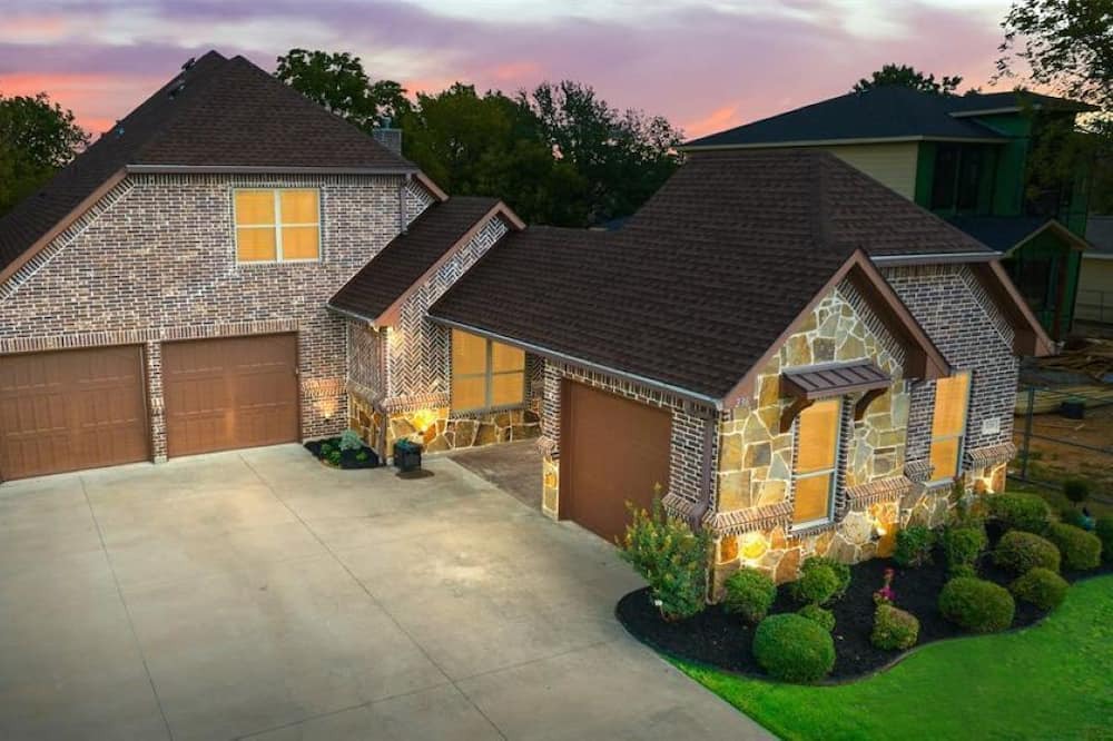 Photo of Outdoor in Grapevine