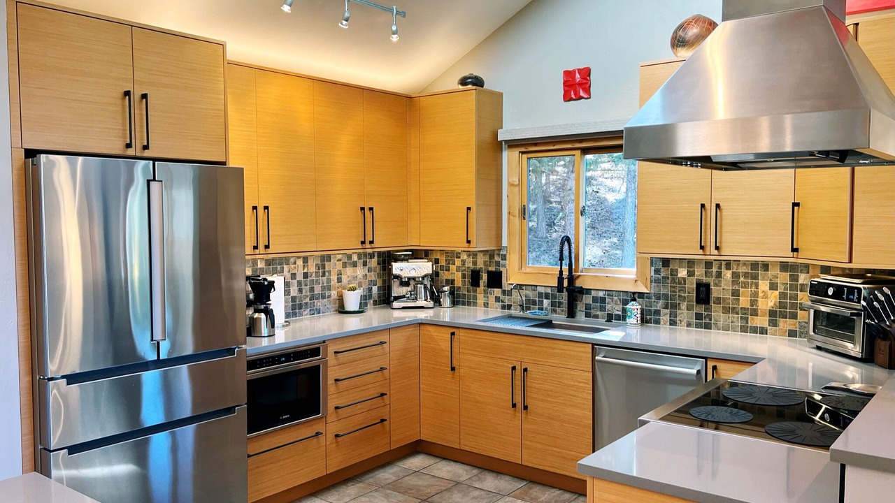 Photo of Kitchen in Coal Creek Canyon
