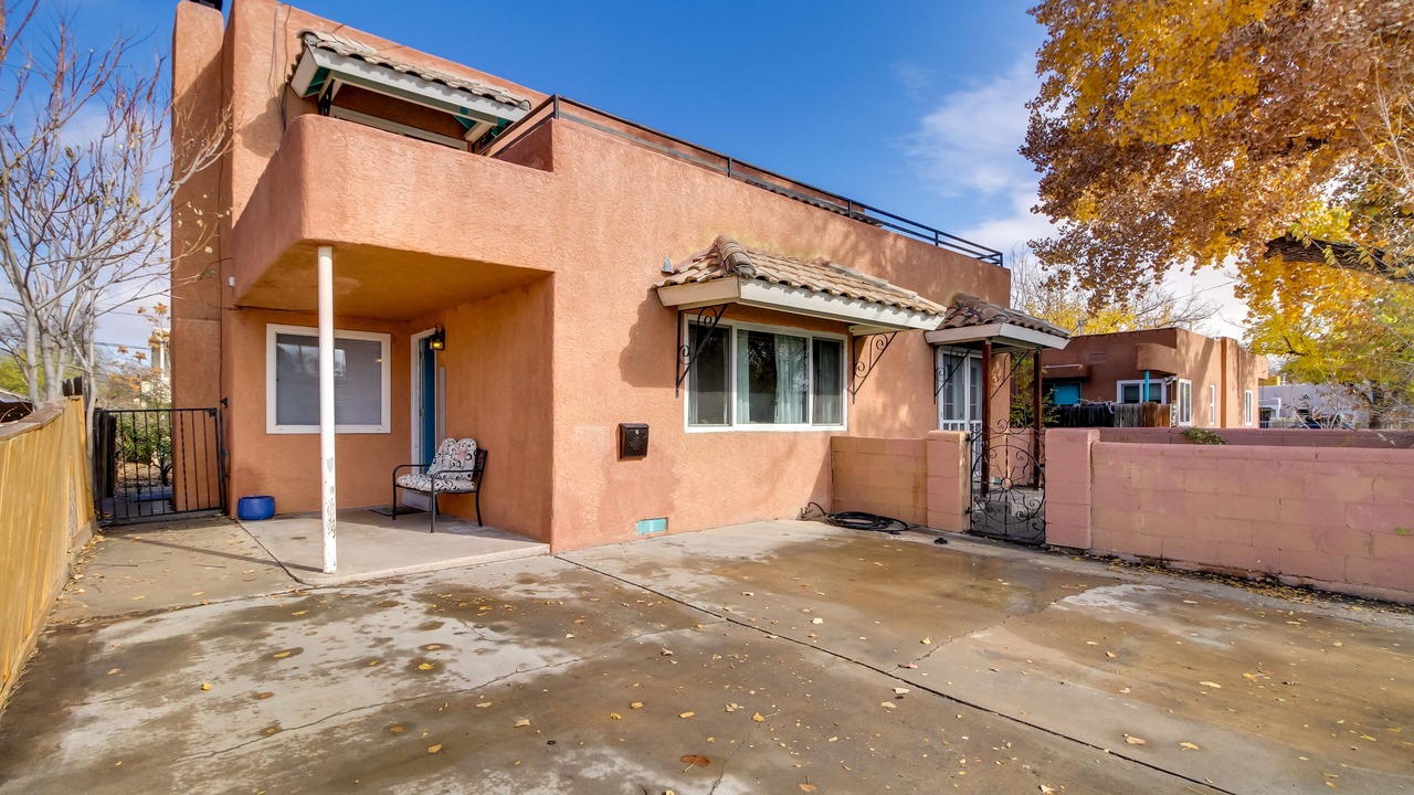 Photo of Outdoor in Raynolds Addition