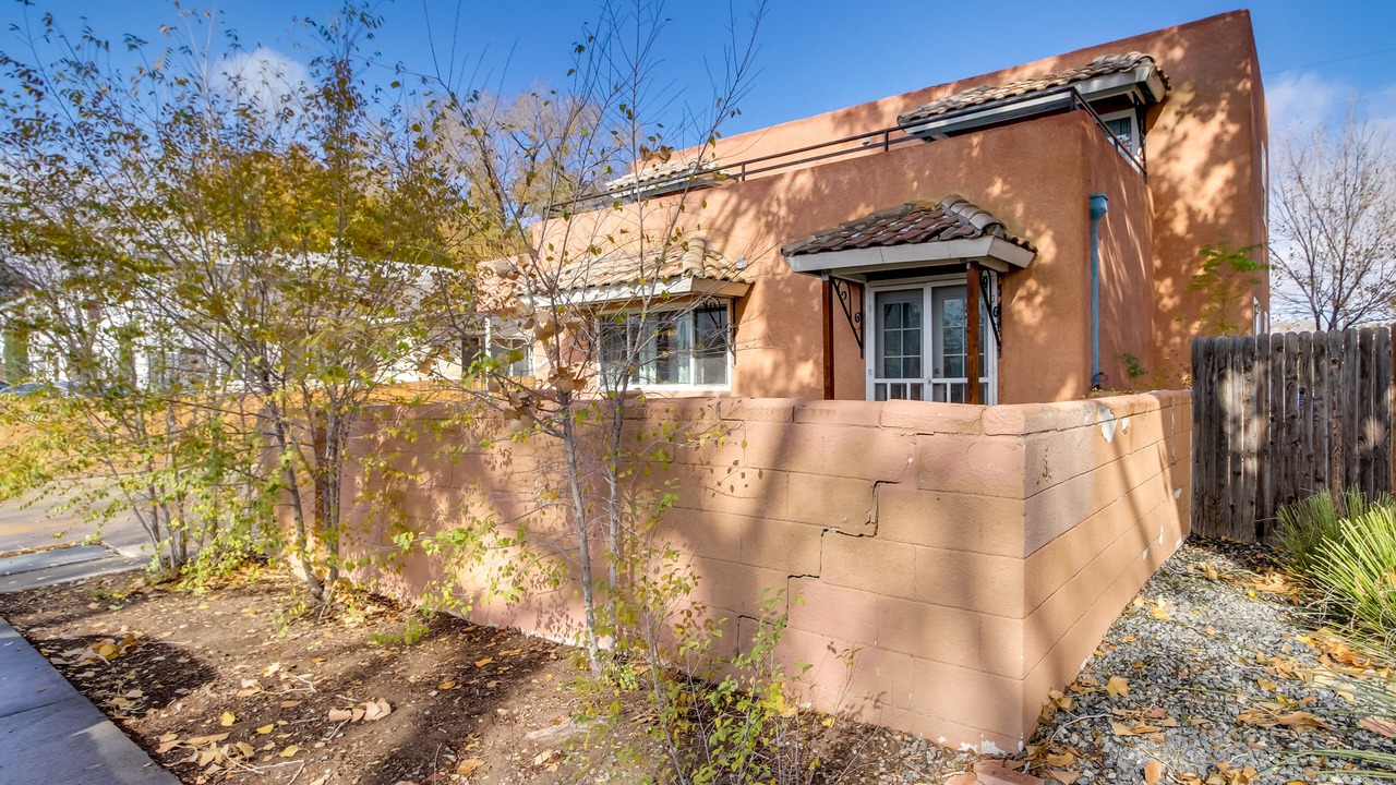 Photo of Outdoor in Raynolds Addition