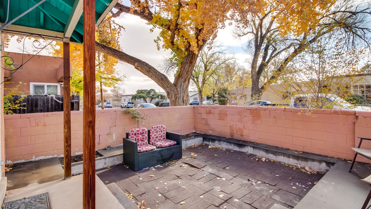 Photo of Outdoor in Raynolds Addition