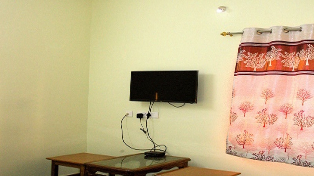 Photo of Bedroom in Tindivanam