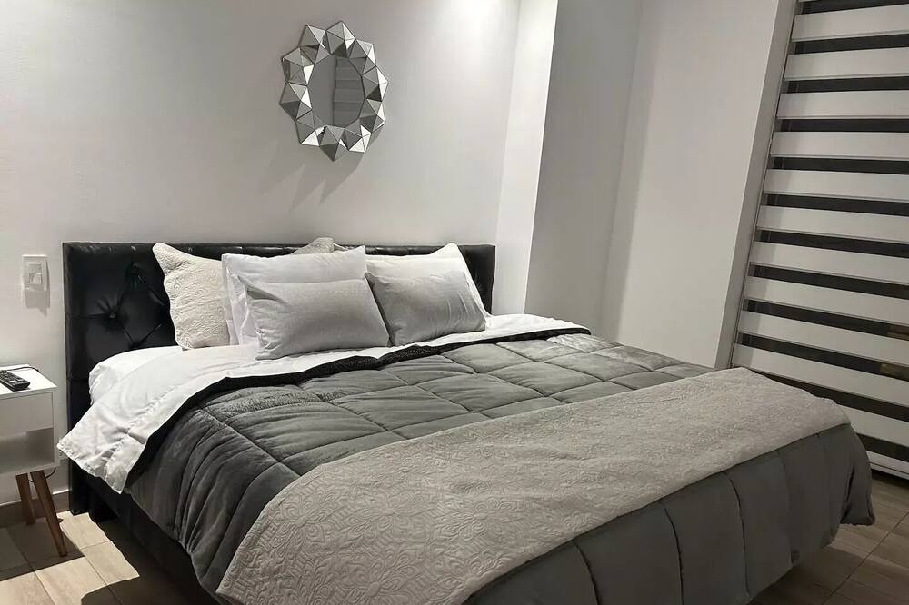 Photo of Bedroom in Tumbaco