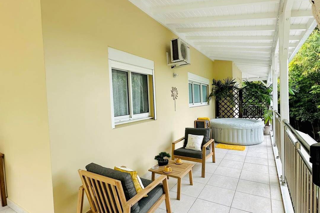 Photo of Patio Balcony in Dampierre