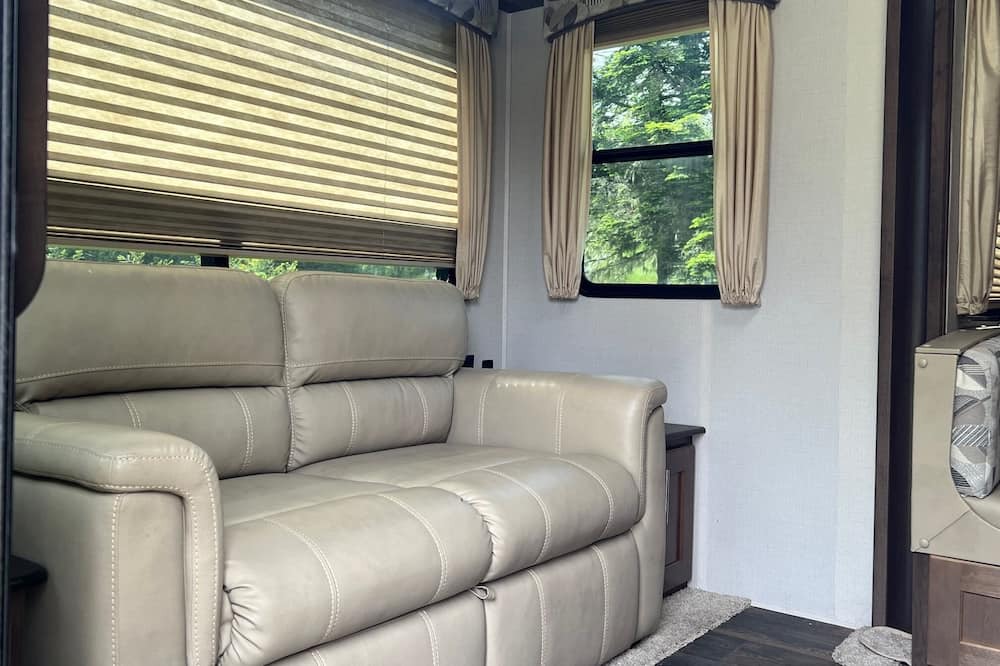 Photo of Livingroom in Gold Beach