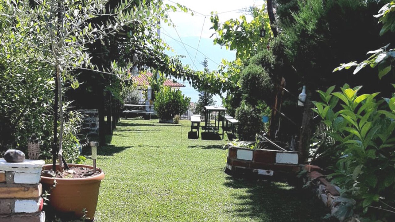 Photo of Outdoor in Udenisht