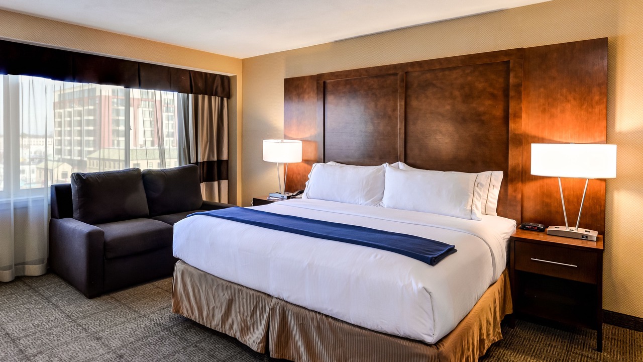 Photo of Bedroom in Downtown