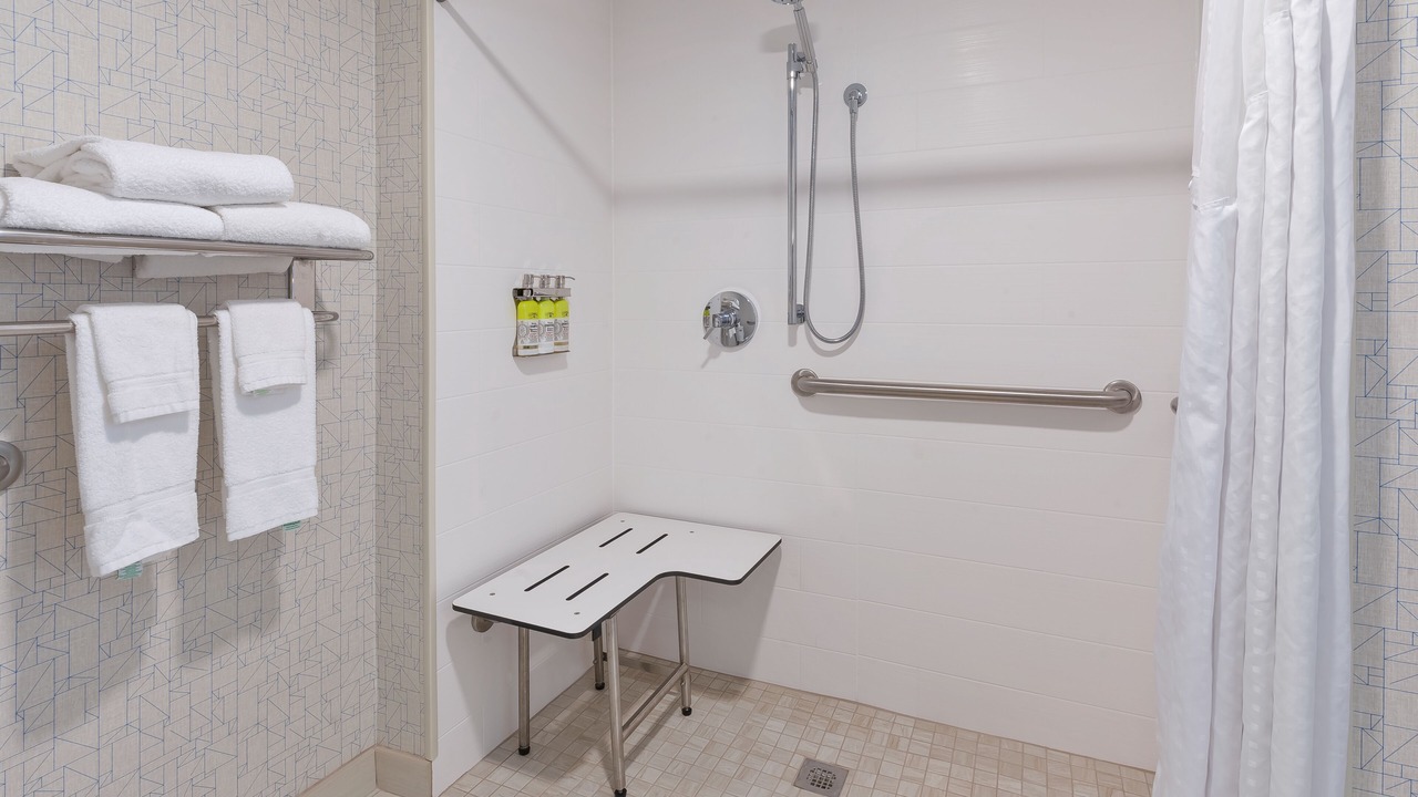 Photo of Bathroom in Hethwood - Prices Fork