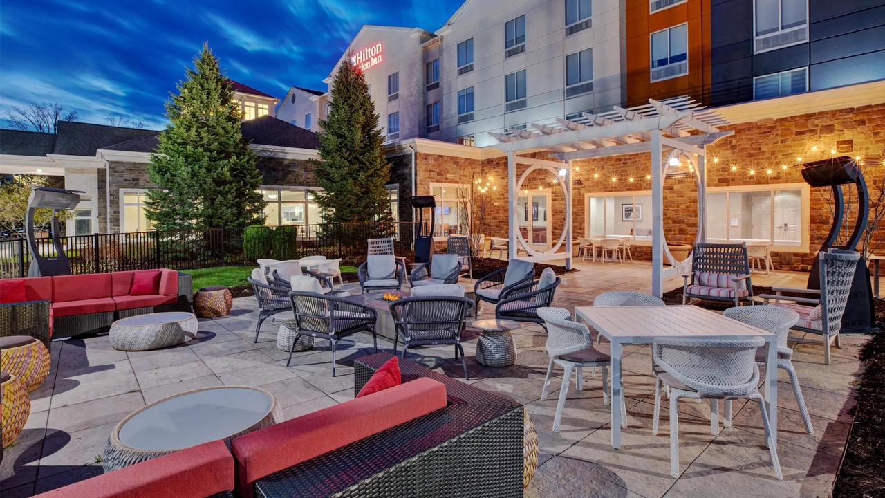 Photo of Patio Balcony in Hethwood - Prices Fork