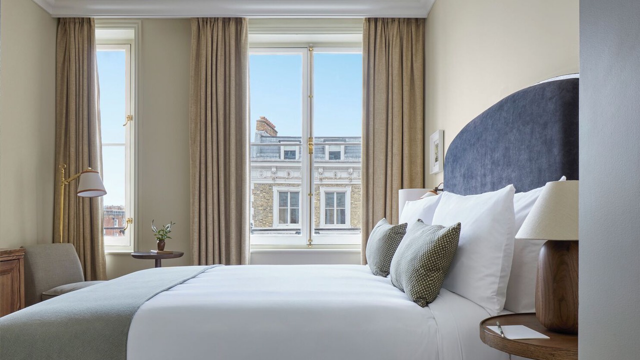 Photo of Bedroom in Earl's Court