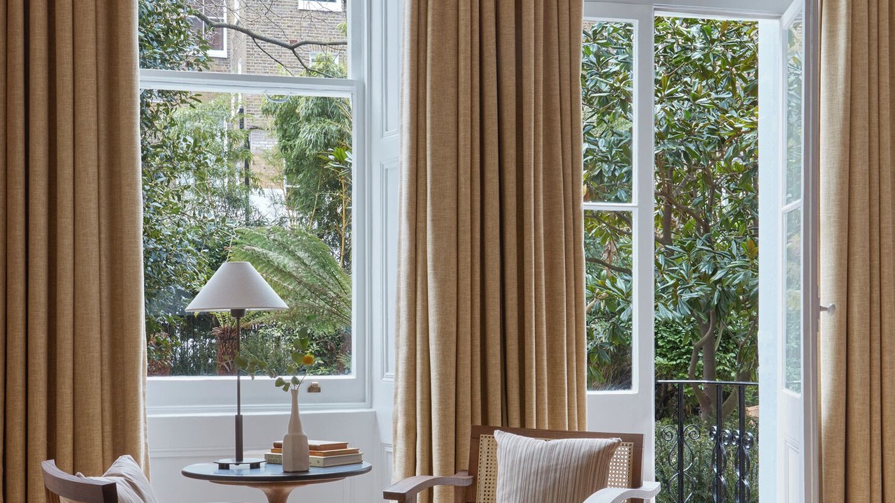 Photo of Bedroom in Earl's Court