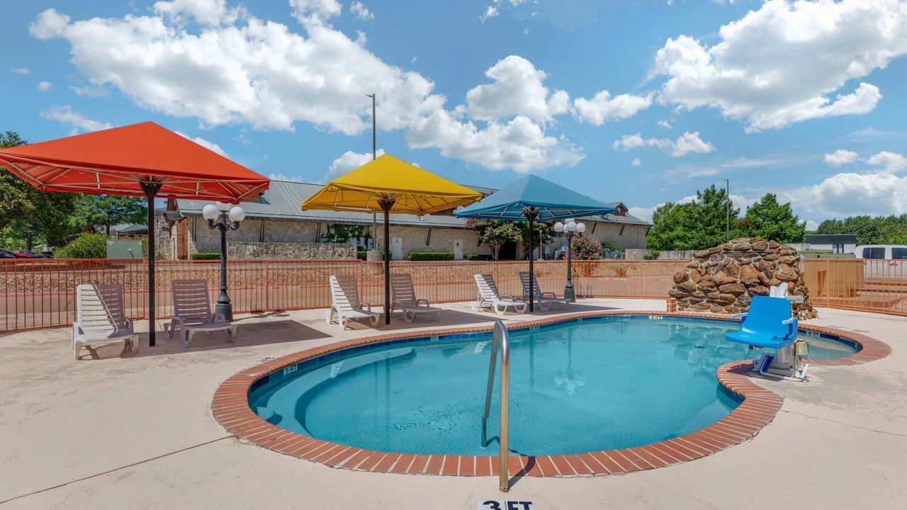 Photo of Outdoor in Cedar Hill
