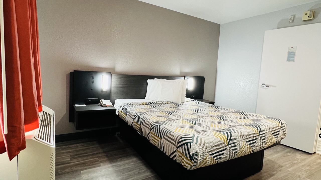 Photo of Bedroom in La Mesa