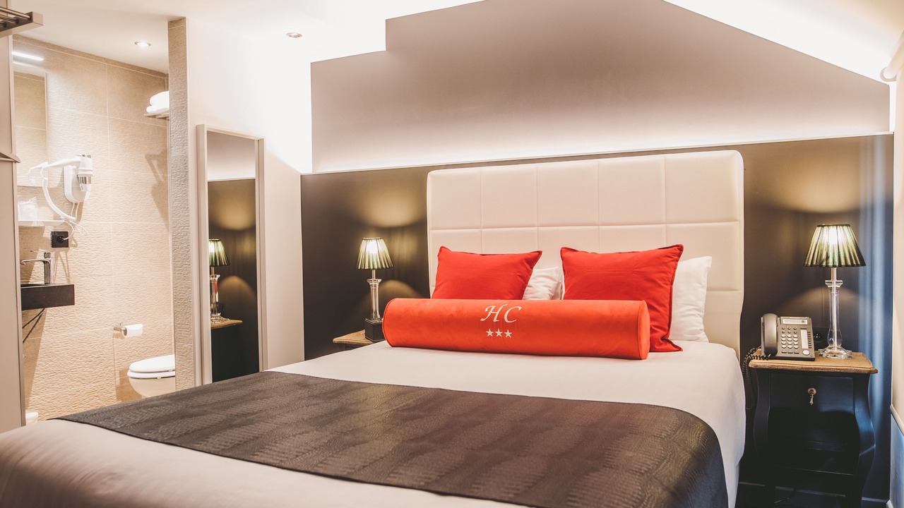 Photo of Bedroom in Feronstree et Hors-Chateau