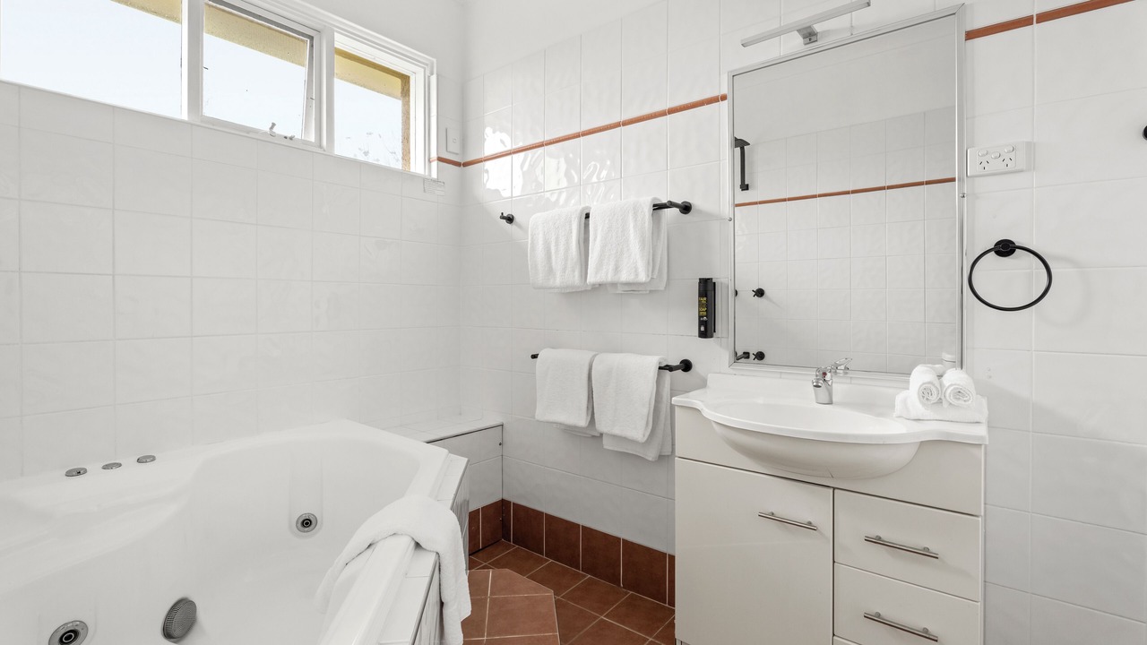 Photo of Bathroom in Katoomba