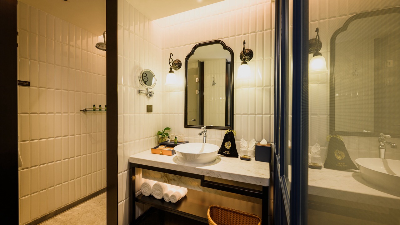 Photo of Bathroom in Guangning County