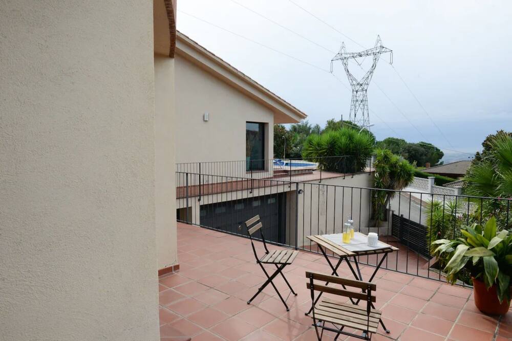 Photo of Patio Balcony in Caldes de Montbui