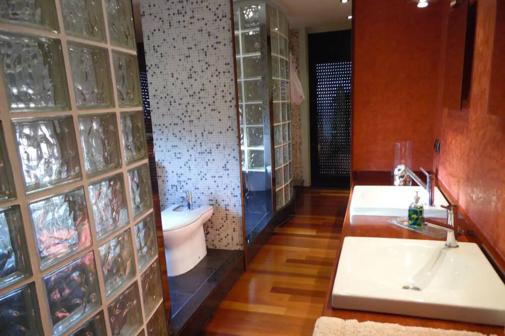 Photo of Bathroom in Caldes de Montbui