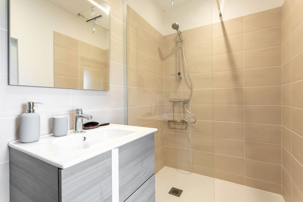 Photo of Bathroom in Landrevarzec