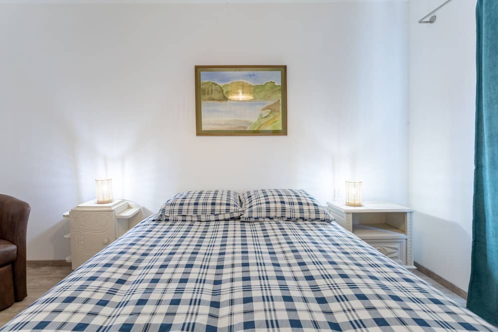 Photo of Bedroom in Landrevarzec