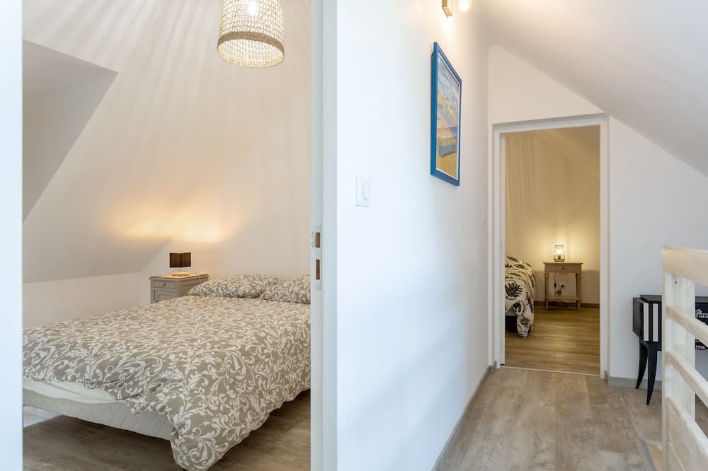 Photo of Bedroom in Landrevarzec
