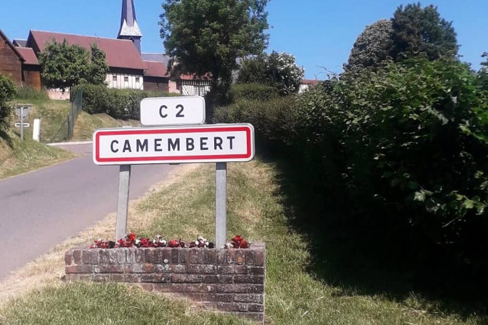 Photo of Others in Camembert