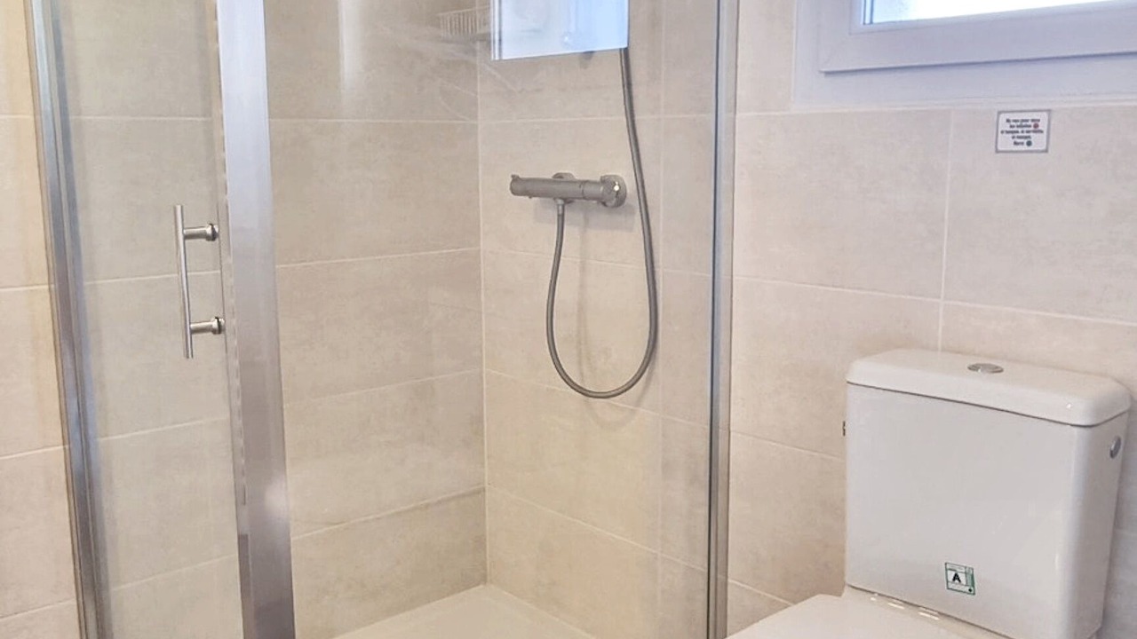 Photo of Bathroom in Thorigne-sur-Due
