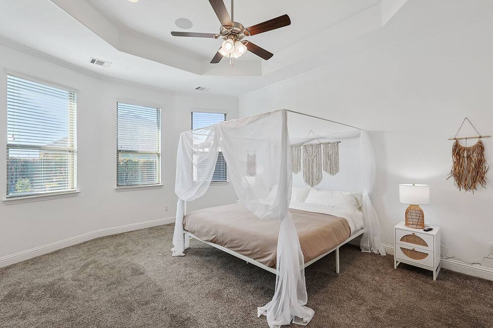 Photo of Bedroom in Waxahachie