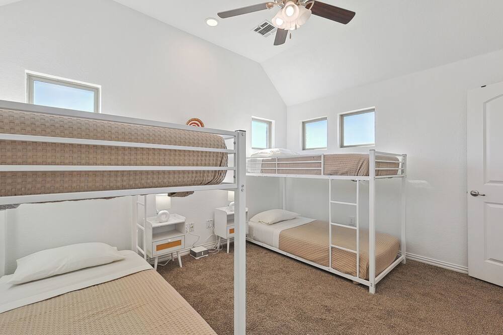 Photo of Bedroom in Waxahachie