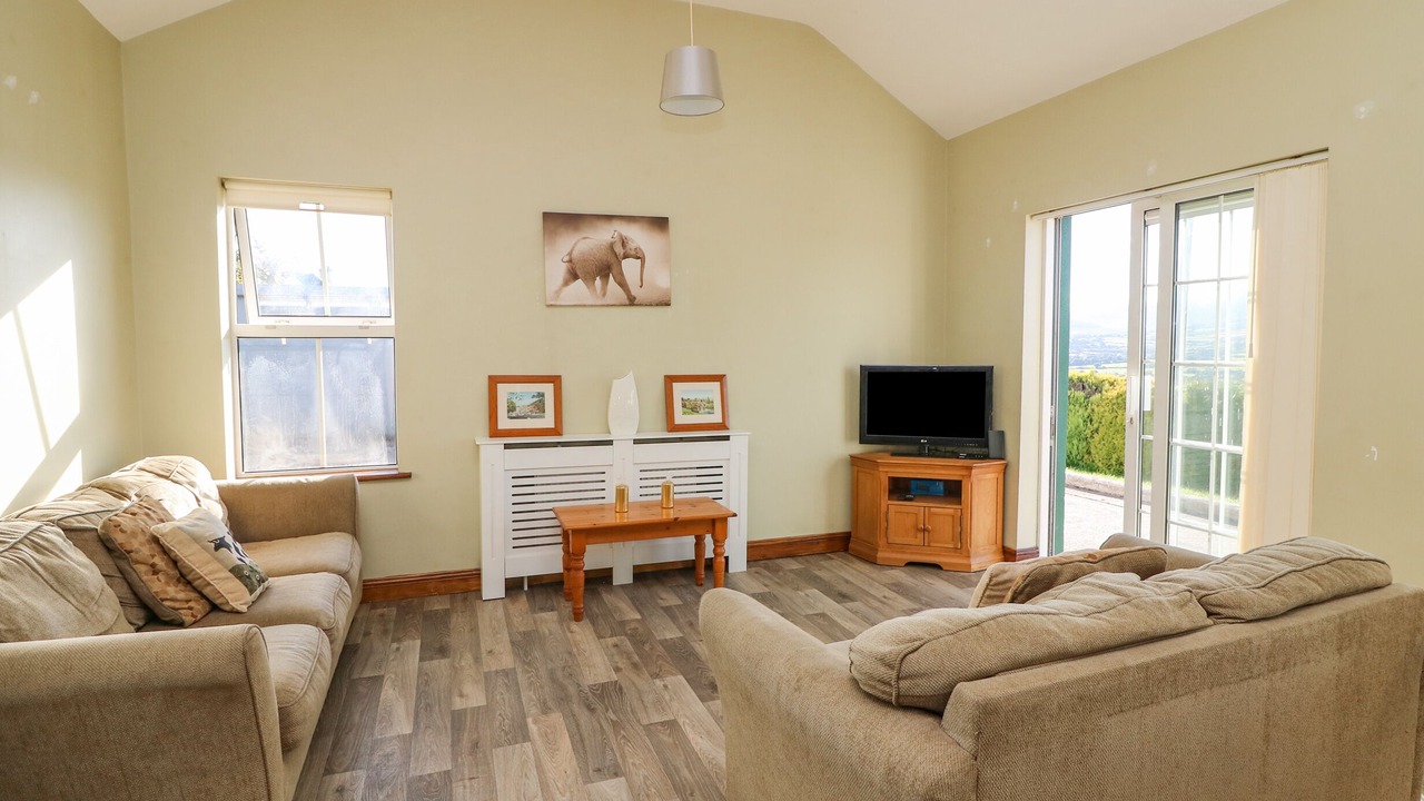 Photo of Livingroom in Templeshanbo