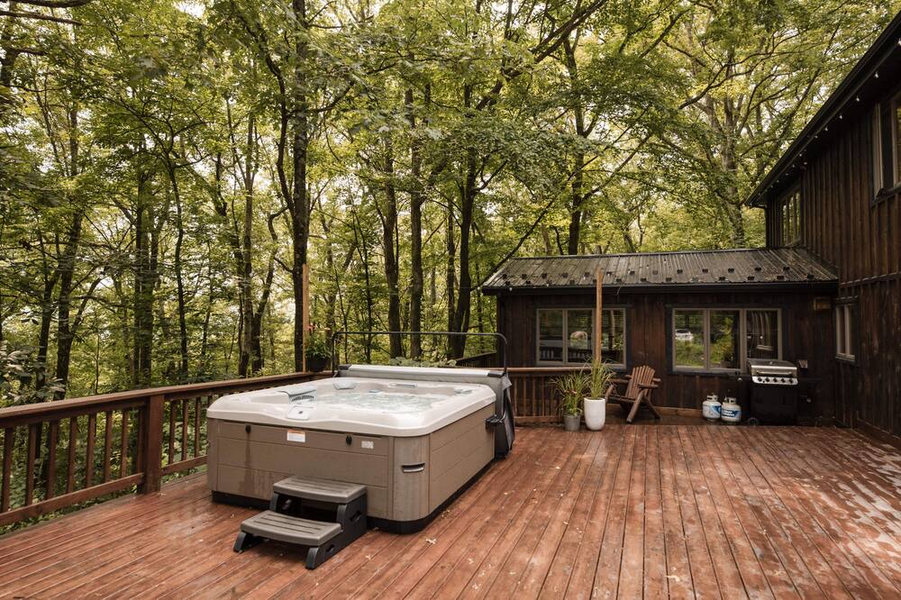 Photo of Outdoor in Mill Hall