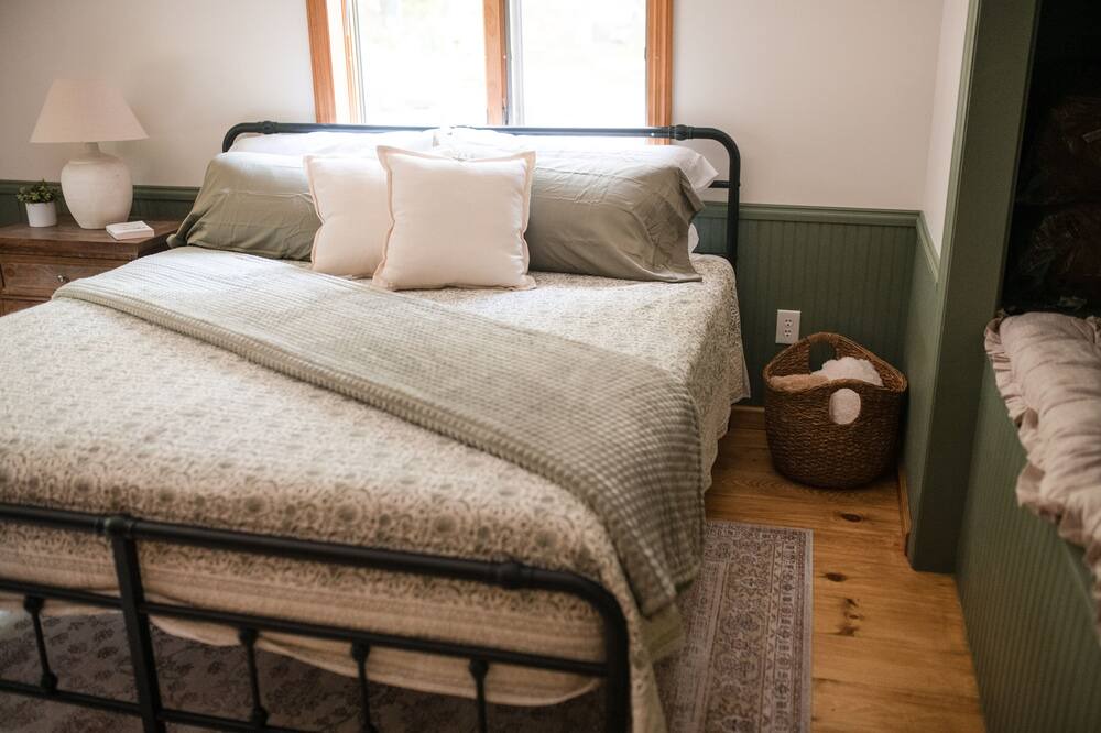 Photo of Bedroom in Mill Hall