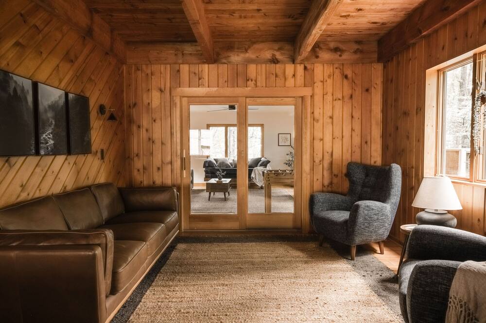 Photo of Livingroom in Mill Hall