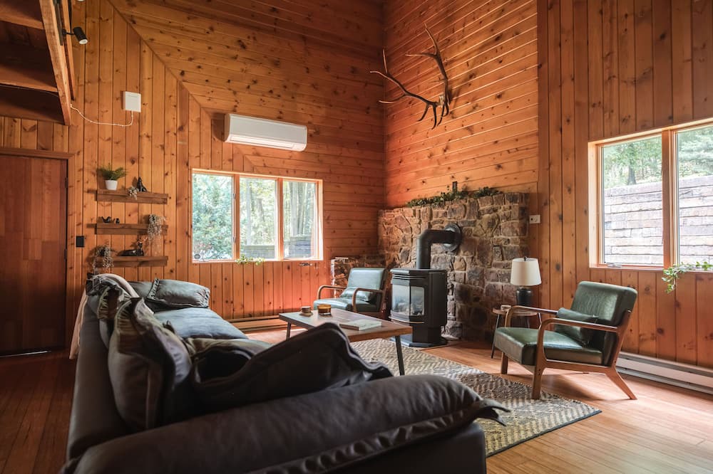 Photo of Livingroom in Mill Hall