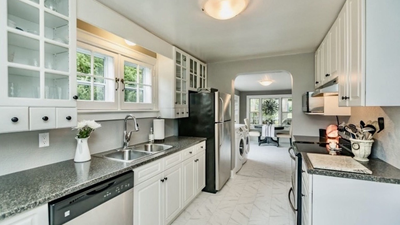 Photo of Kitchen in Barrie