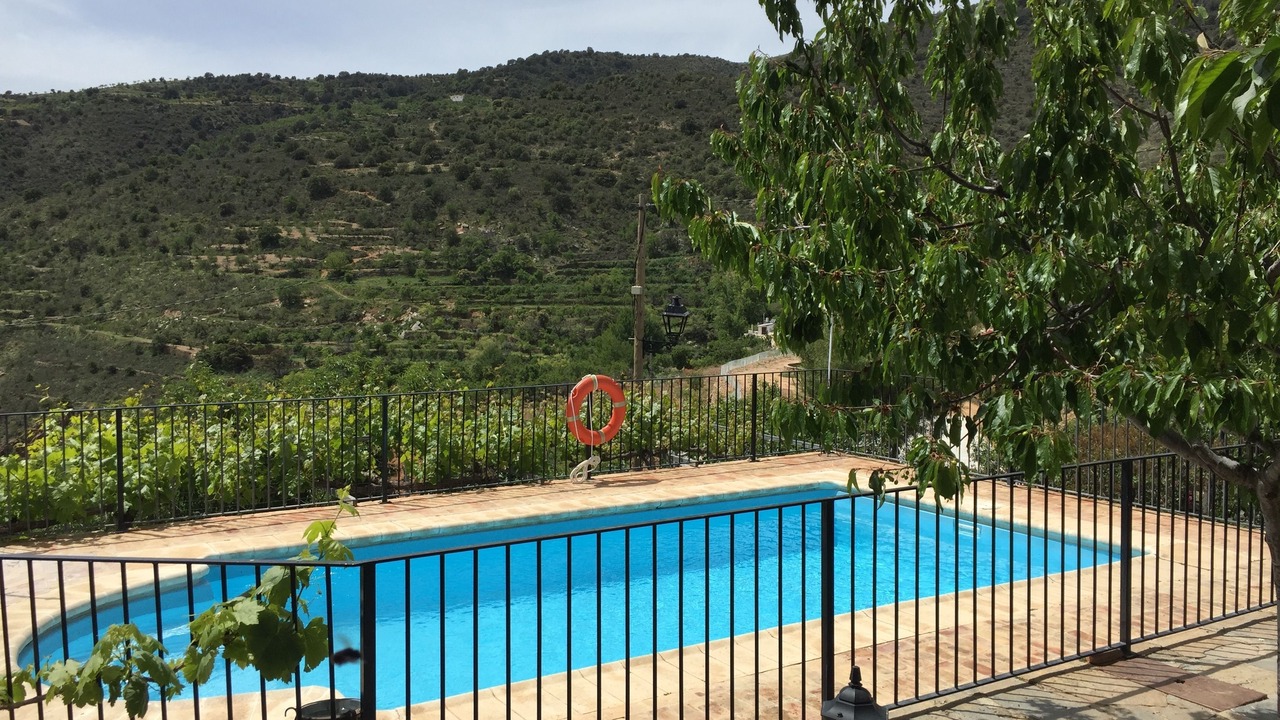 Photo of Outdoor in Laroya