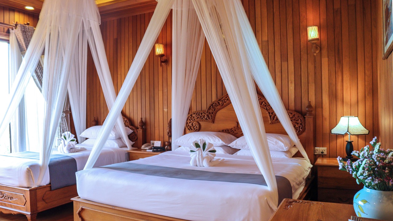 Photo of Bedroom in Nga Phe Chaung