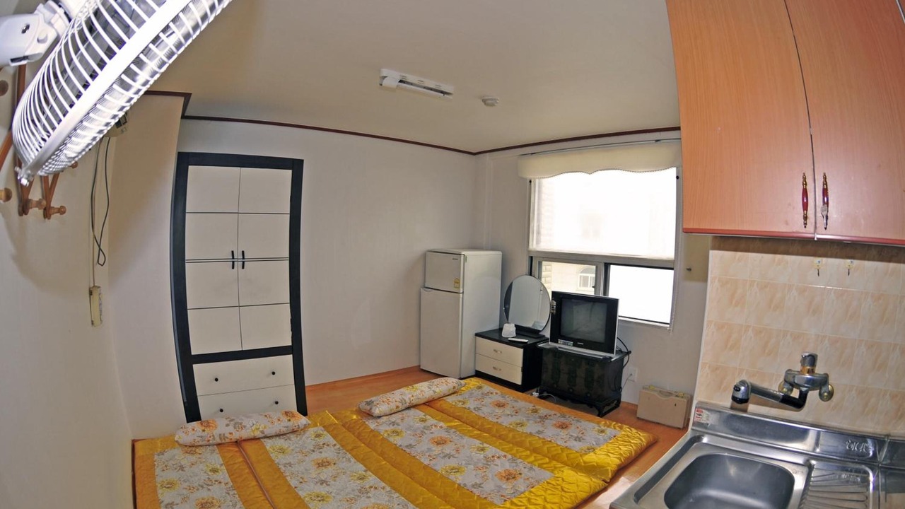 Photo of Kitchen in Paldal-gu