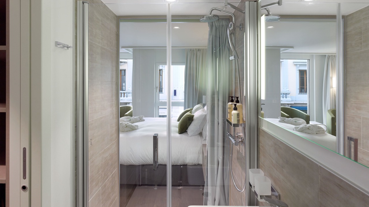 Photo of Bathroom in Nyon