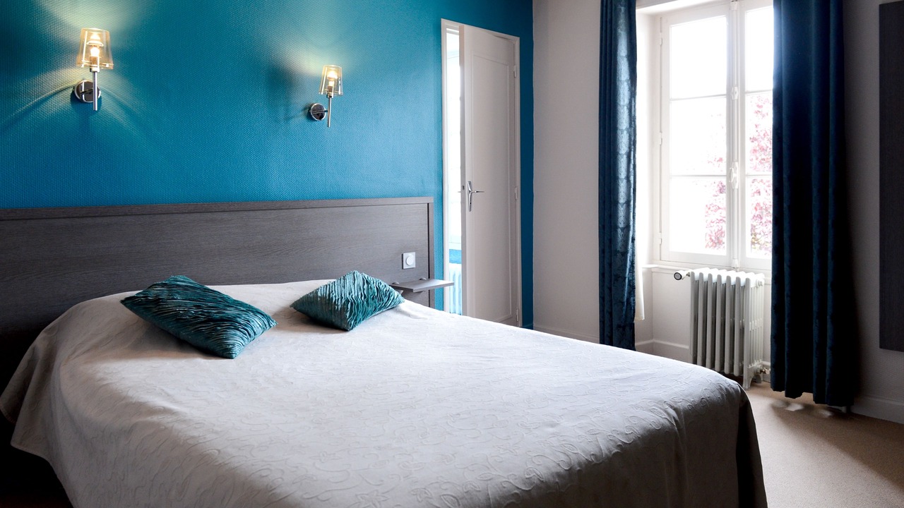 Photo of Bedroom in Le Mele-sur-Sarthe