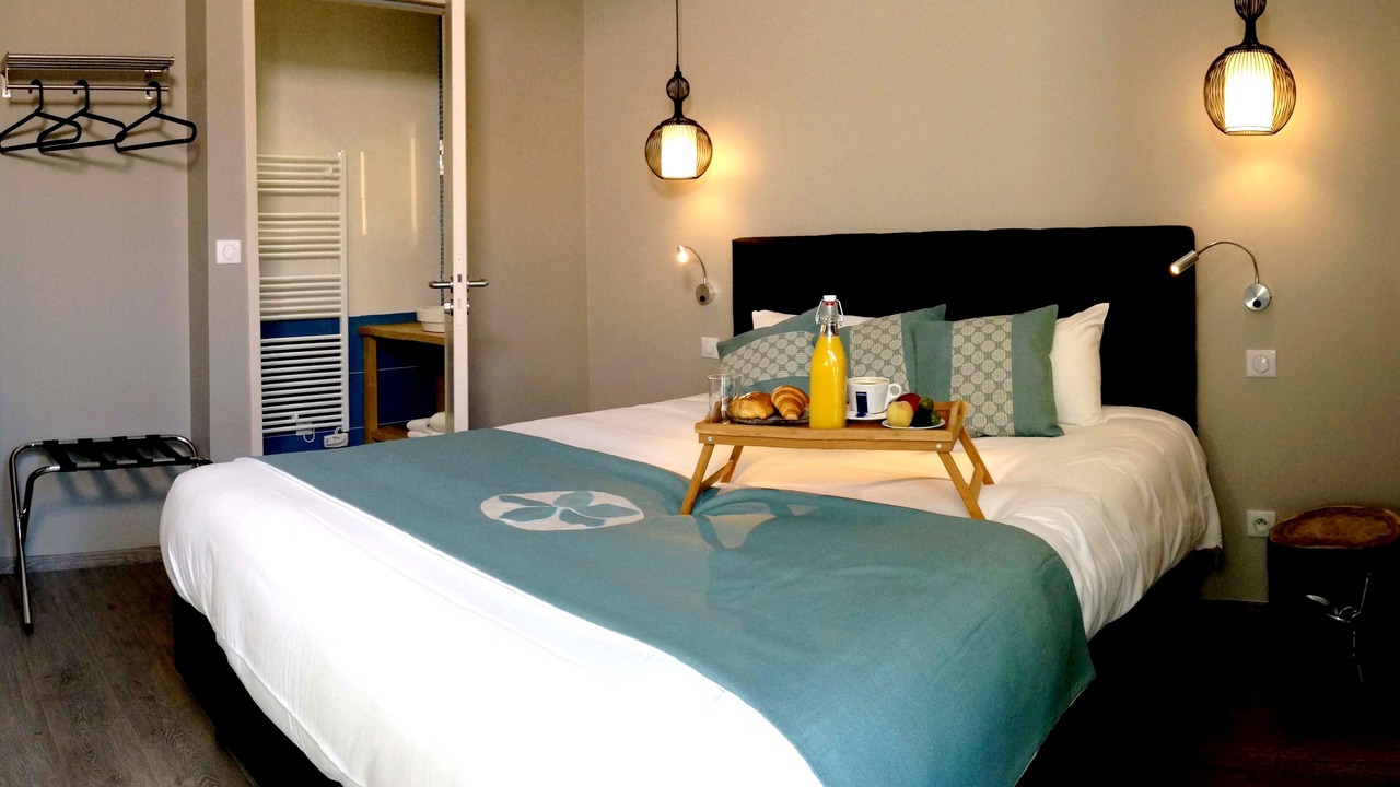 Photo of Bedroom in Thiron-Gardais
