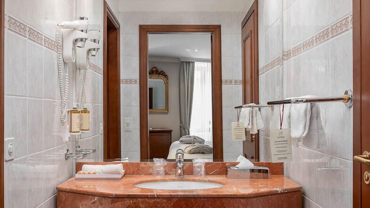 Photo of Bathroom in Nyon