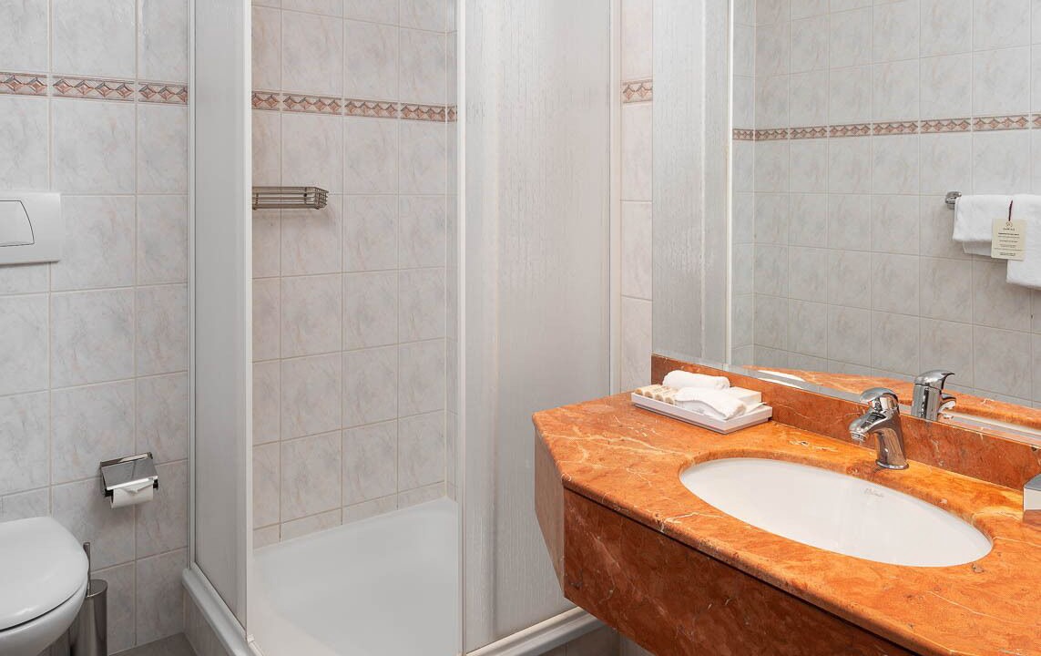 Photo of Bathroom in Nyon