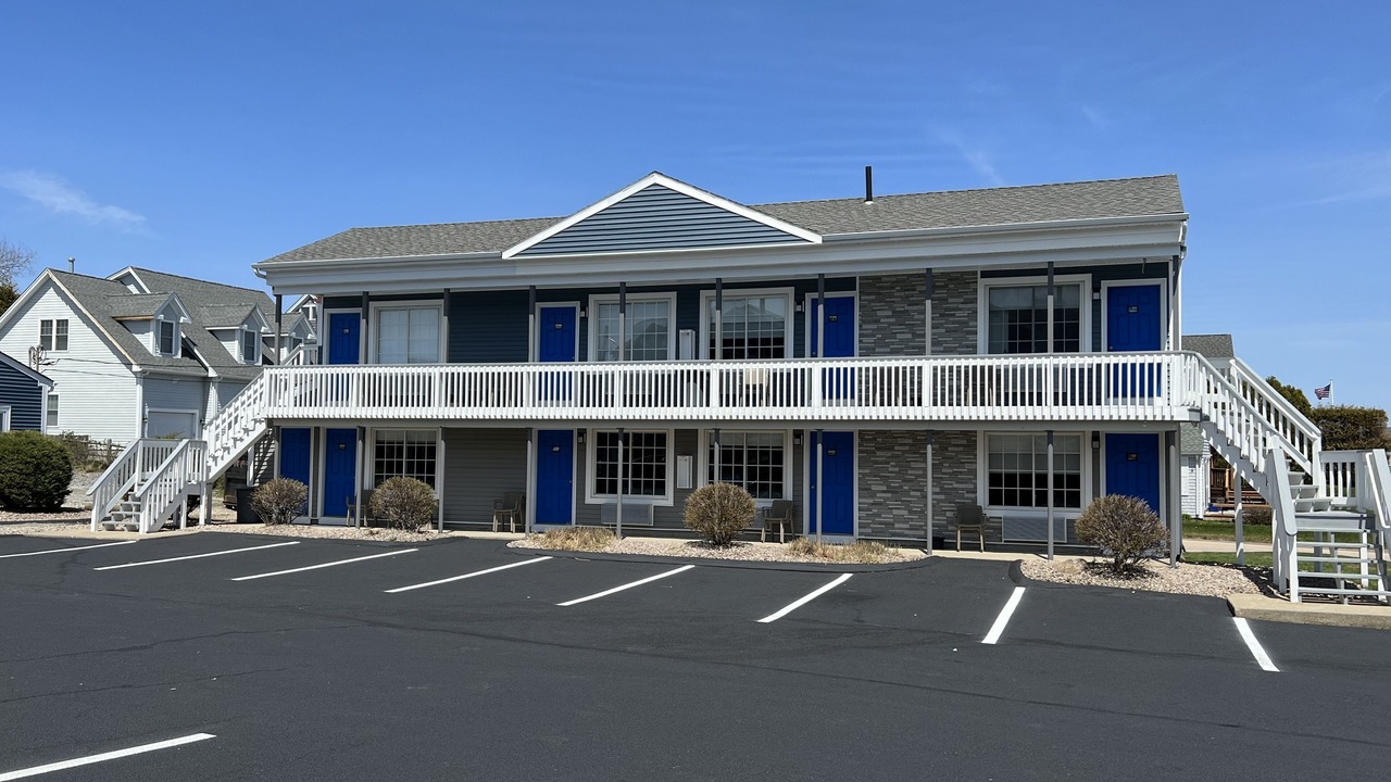 Photo of Outdoor in Eastward Look