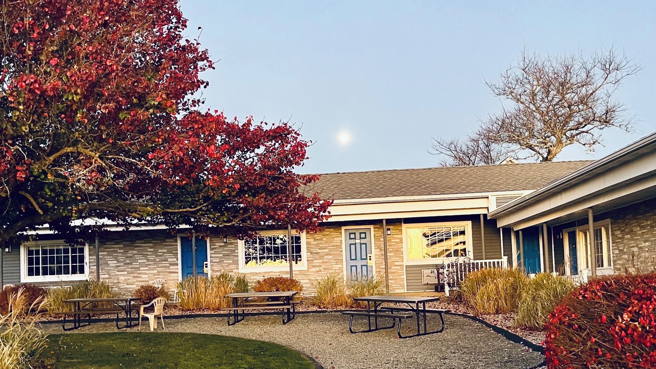 Photo of Outdoor in Eastward Look