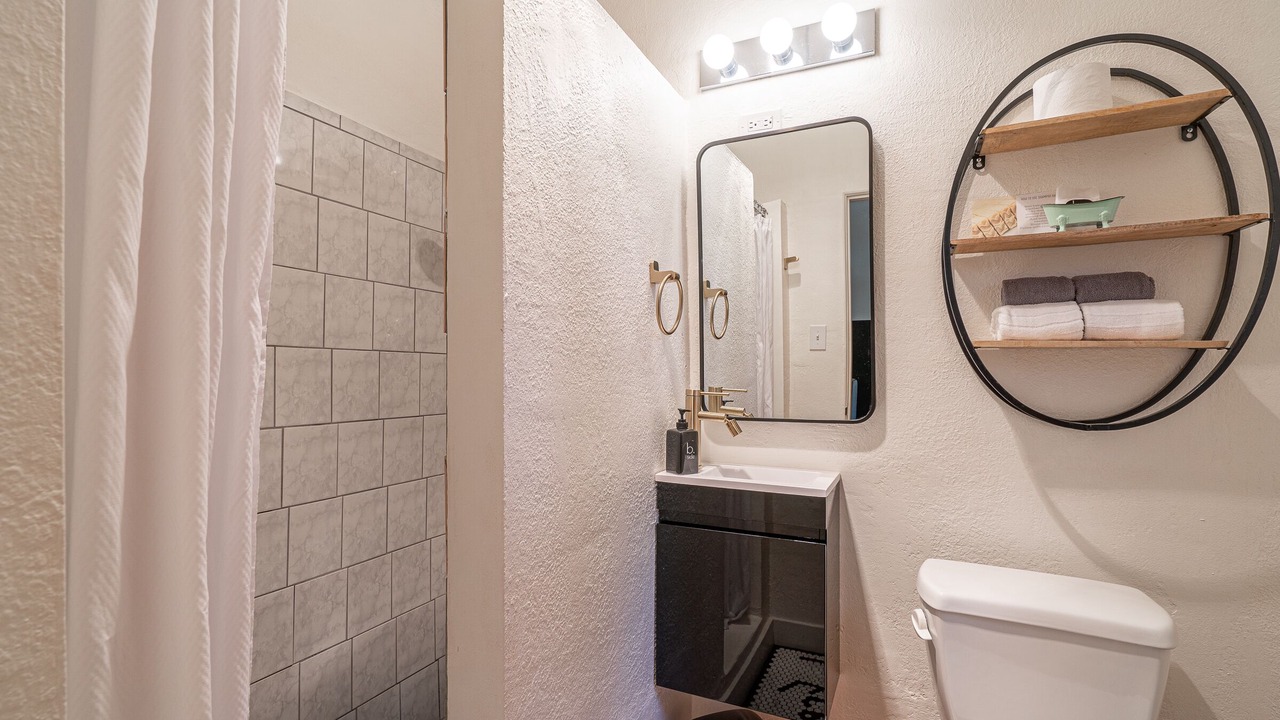 Photo of Bathroom in Bandon